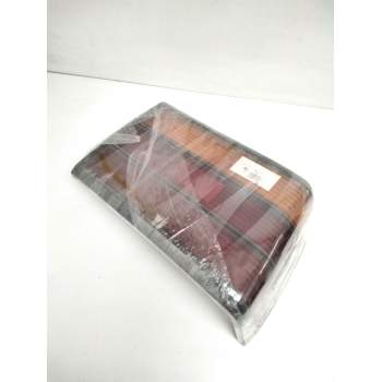 Recambio de piloto trasero derecho para » otros... premium 370 26 g 6x2 referencia OEM IAM L972R  23108