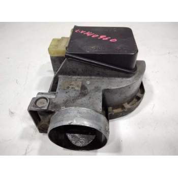 Recambio de cuerpo de mariposa para audi 80 avant básico berlina referencia OEM IAM 0281002072  
