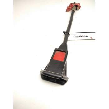 ENGANCHE CINTURON DELANTERO CENTRAL 