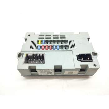 Recambio de caja fusibles para land rover discovery 5 referencia OEM IAM EH2214Q073AA  
