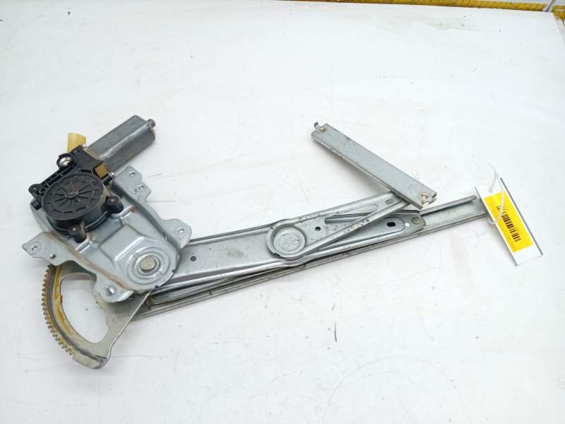 Recambio de elevalunas delantero derecho para toyota yaris (_p1_) 1.4 d-4d (nlp10_) referencia OEM IAM 6980152010  