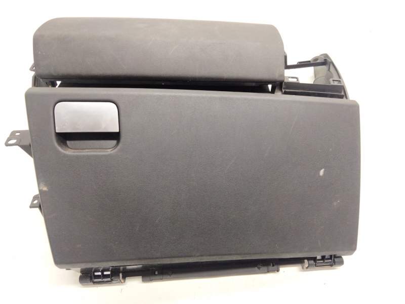 Recambio de guantera para land rover discovery 5 referencia OEM IAM FFB000282XXX  