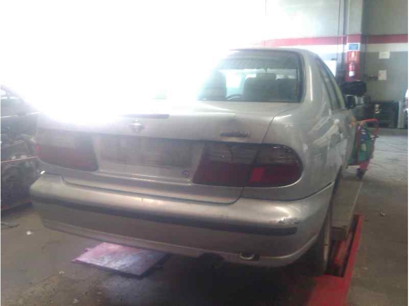 nissan almera (n15) del año 2000