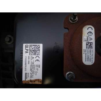 Recambio de salpicadero para kia sportage 1.6 cat referencia OEM IAM 84710F1200WK 17100612187520QLLHD2 