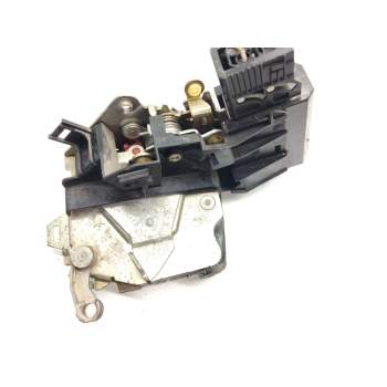 Recambio de cerradura puerta trasera izquierda para bmw serie 5 berlina (e39) 523i referencia OEM IAM 8352165  