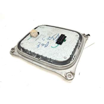 Recambio de centralita faros xenon para bmw x5 (e70) xdrive 30 d referencia OEM IAM 7263052  