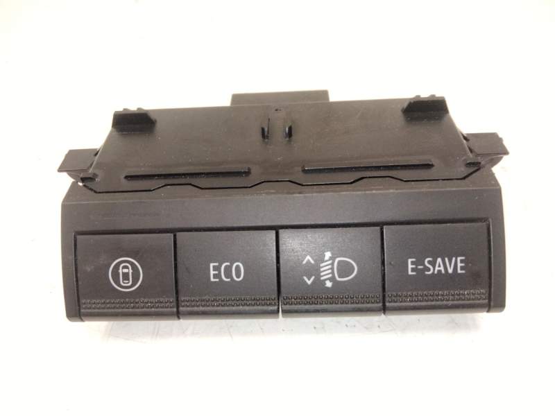 Recambio de modulo electronico para dacia bisgster referencia OEM IAM 283E81677R  