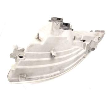 Recambio de faro derecho para opel movano a furgoneta (x70) 2.5 dti (fd) referencia OEM IAM 8200163518  