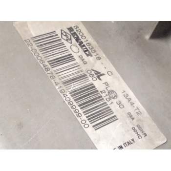 Recambio de faro derecho para opel movano a furgoneta (x70) 2.5 dti (fd) referencia OEM IAM 8200163518  