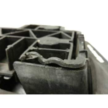 Recambio de piloto trasero derecho para ford orion cl referencia OEM IAM 86AG13A602  