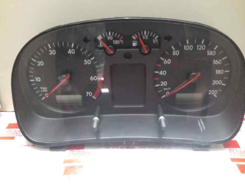 Recambio de cuadro instrumentos para volkswagen golf iv berlina (1j1) 1.4 16v referencia OEM IAM 1J0920806 VOLKSWAGEN 