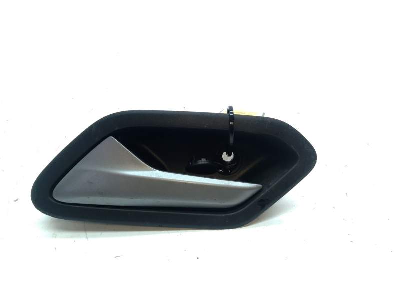 Recambio de maneta interior delantera izquierda para dacia bisgster referencia OEM IAM 826736966R  