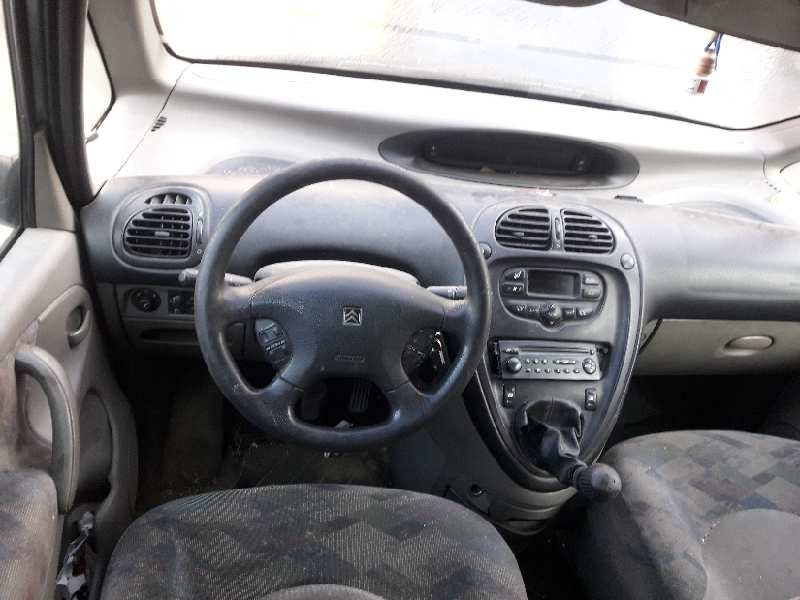 citroen xsara picasso del año 2002