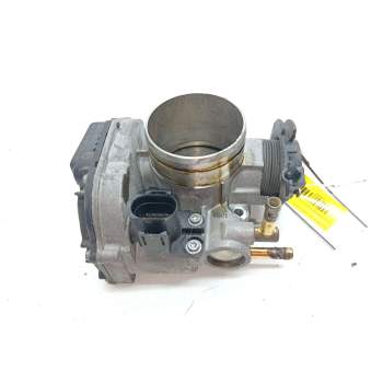 Recambio de cuerpo de mariposa para volkswagen golf iv (1j1) 2.0 referencia OEM IAM 06A133064H  