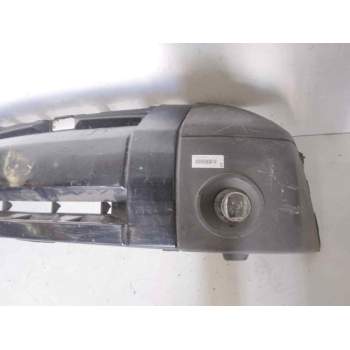 Recambio de paragolpes delantero para land rover discovery v6 td se referencia OEM IAM LR006696  