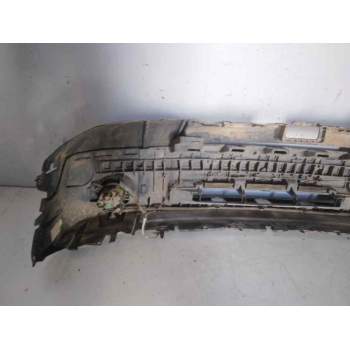 Recambio de paragolpes delantero para land rover discovery v6 td se referencia OEM IAM LR006696  