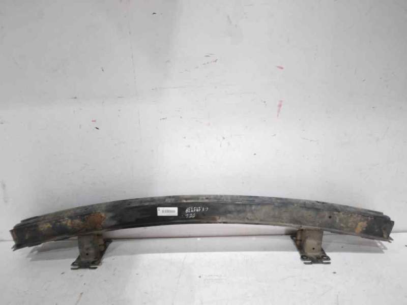Recambio de refuerzo paragolpes delantero para land rover discovery v6 td se referencia OEM IAM 5H2210005AB  