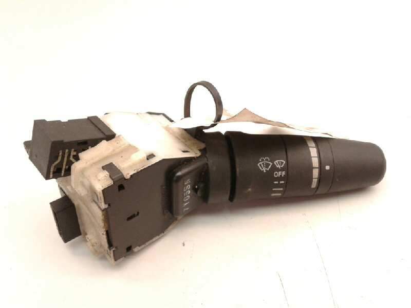 Recambio de mando limpia para nissan cabstar 35.15 referencia OEM IAM 7Y05SN  