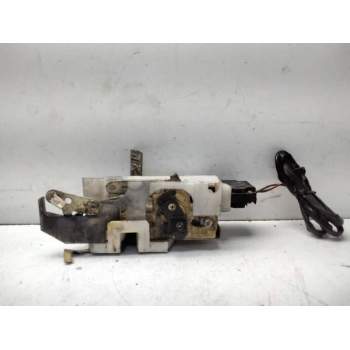 Recambio de cerradura puerta trasera izquierda para mazda 323 berlina (bg) glx referencia OEM IAM   92658