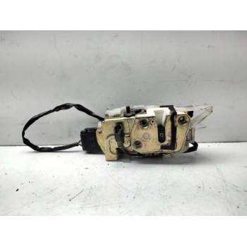 Recambio de cerradura puerta trasera derecha para mazda 323 berlina (bg) glx referencia OEM IAM   92658