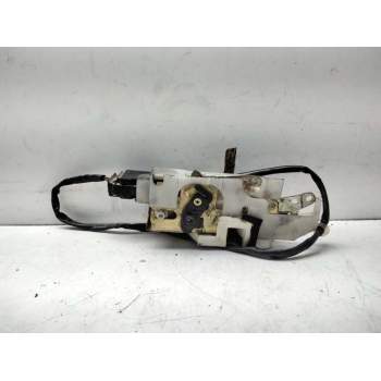 Recambio de cerradura puerta trasera derecha para mazda 323 berlina (bg) glx referencia OEM IAM   92658