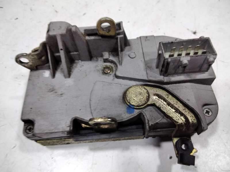 Recambio de cerradura puerta delantera izquierda para peugeot 206 berlina xr referencia OEM IAM 140642  