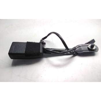 Recambio de enganche delantero derecho para mazda cx-30 referencia OEM IAM DGL257620R  