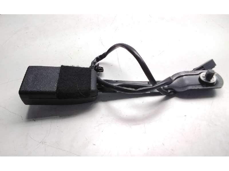 Recambio de enganche delantero derecho para mazda cx-30 referencia OEM IAM DGL257620R  