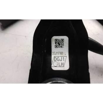 Recambio de enganche delantero izquierdo para mazda cx-30 referencia OEM IAM DGJJ157680L  