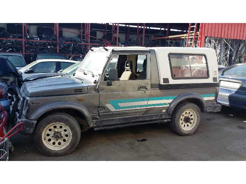SUZUKI SAMURAI (SJ)