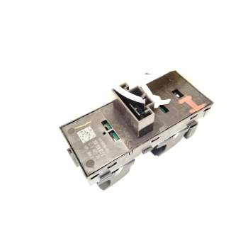 Recambio de mando elevalunas delantero izquierdo para volkswagen t-roc (a11, d11) 1.5 tsi referencia OEM IAM 5G0959857  