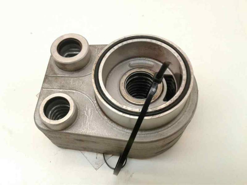 Recambio de enfriador aceite motor para nissan qashqai (j11) 1.5 turbodiesel cat referencia OEM IAM 213059324RC  