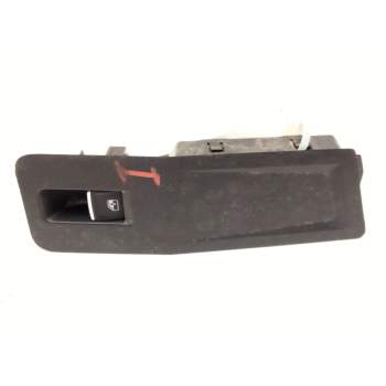 MANDO ELEVALUNAS TRASERO IZQUIERDO 5G0959855 