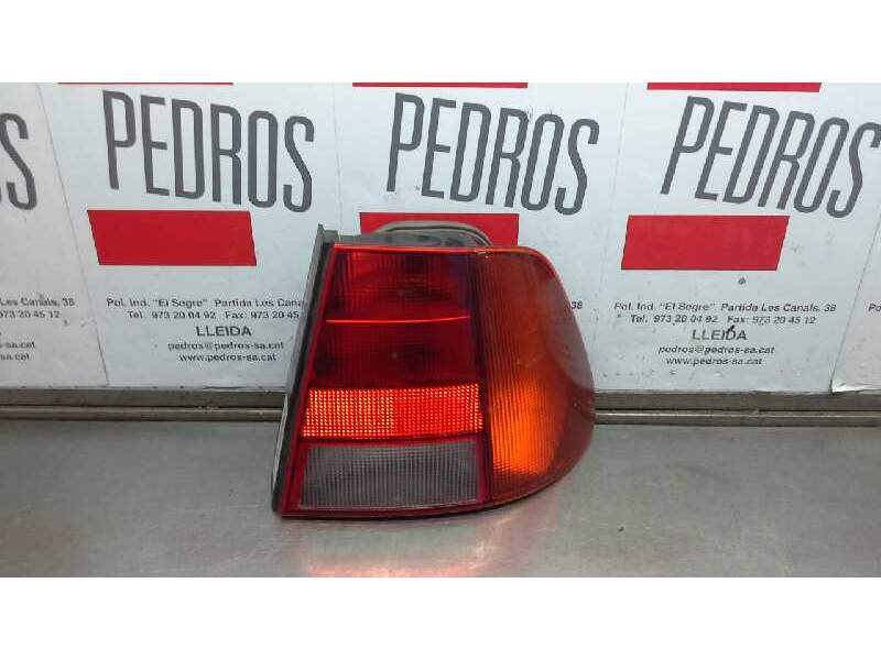 Recambio de piloto trasero derecho para volkswagen polo berlina (6n2) referencia OEM IAM 6K5945096C  28797