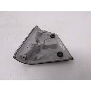Recambio de piloto delantero derecho para seat ronda (22a) 1.4 referencia OEM IAM 041-0387  BLANCO