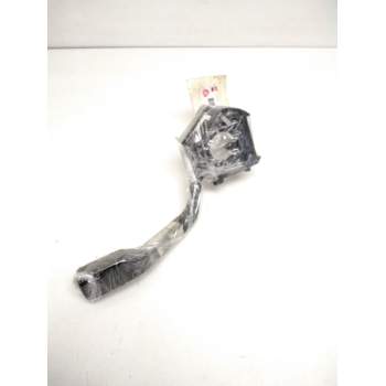 Recambio de mando limpia para volkswagen polo (801/803) referencia OEM IAM BK7 37026 
