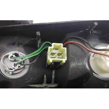 Recambio de piloto trasero izquierdo para hyundai sonata (y3) referencia OEM IAM 9240133000  92874