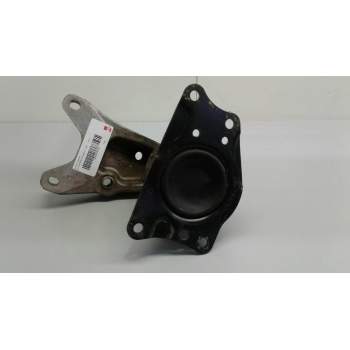 Recambio de soporte motor para volkswagen polo (9n1) 1.2 12v referencia OEM IAM 6Q0199185M  28860