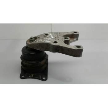Recambio de soporte motor para volkswagen polo (9n1) 1.2 12v referencia OEM IAM 6Q0199185M  28860