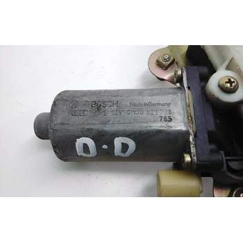 Recambio de elevalunas delantero derecho para renault megane i classic (la0) 1.6e alize referencia OEM IAM 0130821721  