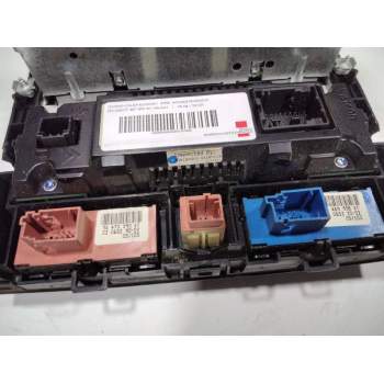 Recambio de sistema audio / radio cd para peugeot 407 sw st confort referencia OEM IAM 96470290  