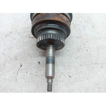 Recambio de transmision delantera derecha para ssangyong rexton w / rexton 2.0 xdi referencia OEM IAM 4130008001  