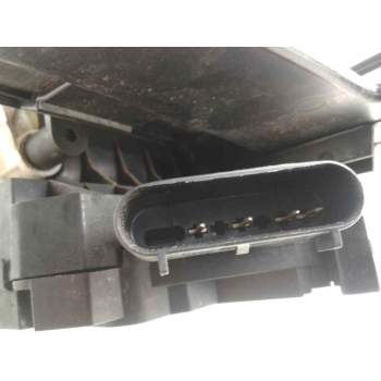 Recambio de cerradura puerta delantera derecha para ford fiesta (cb1) trend referencia OEM IAM 8A61-A21978AE  