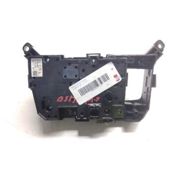 Recambio de mando multifuncion para mazda cx-30 referencia OEM IAM BDGF66CM0L  