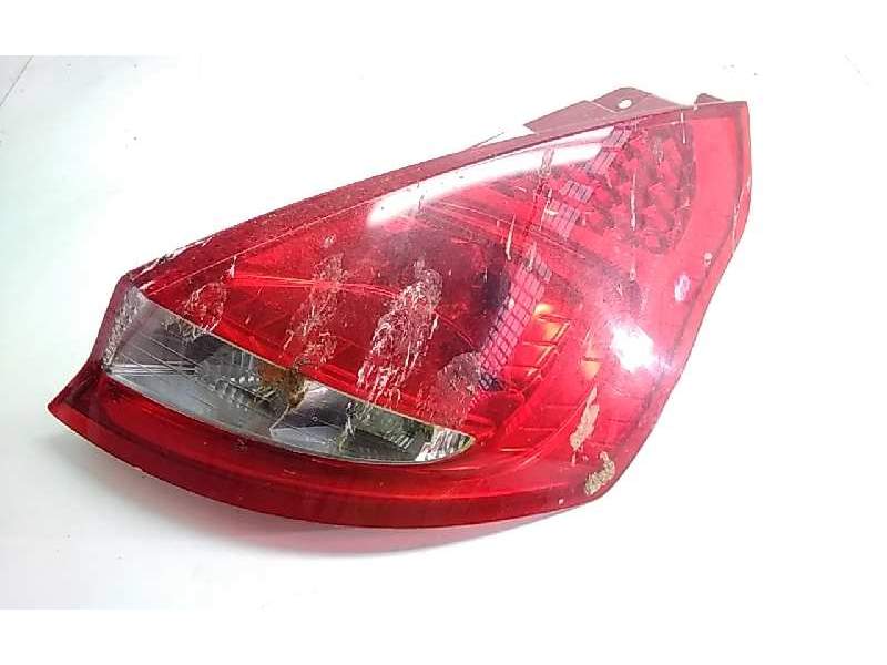 Recambio de piloto trasero derecho para ford fiesta (cb1) trend referencia OEM IAM 8A6113404A 0374D 