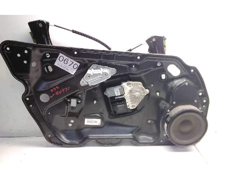 Recambio de elevalunas delantero izquierdo para volkswagen passat berlina (3c2) sportline referencia OEM IAM 0838105784  