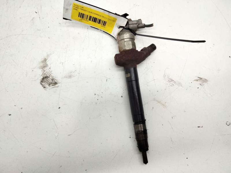 Recambio de inyector para ford transit caja cerrada ´06 2.2 tdci cat referencia OEM IAM 6C1Q9K546AC  