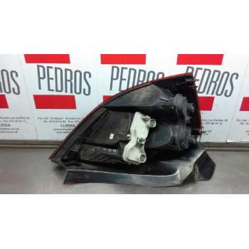 Recambio de piloto trasero derecho para » otros... premium 370 26 g 6x2 referencia OEM IAM 8200073237  30621