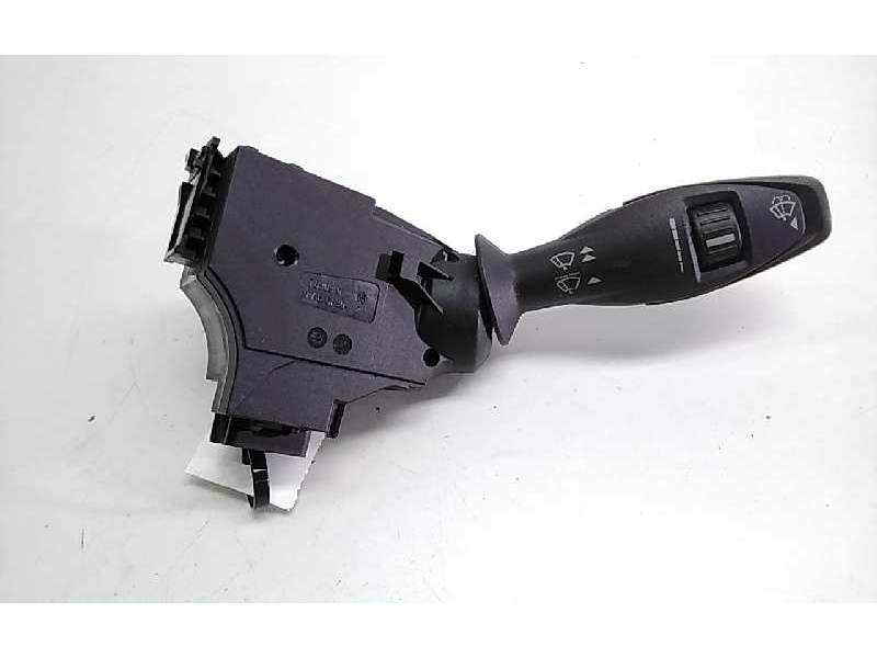 Recambio de mando limpia para ford fiesta (cb1) trend referencia OEM IAM 8A6T17A553AC EB8FD 