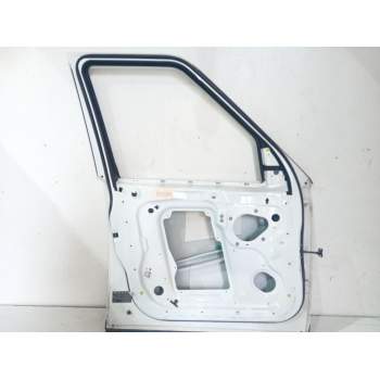 Recambio de puerta delantera izquierda para land rover discovery 5 referencia OEM IAM LR016463 AH2220125BA  